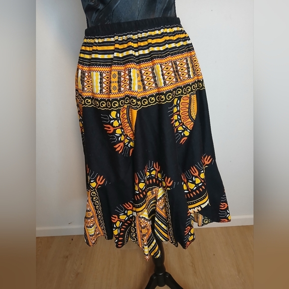 Colorful Patterned Skirt - Picture 3 of 6
